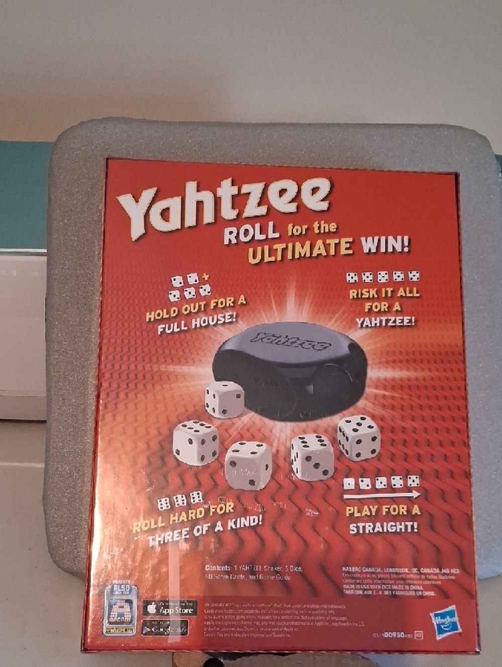 Hasbro Yahtzee Game - Red, White, Black - Picture 2 of 4